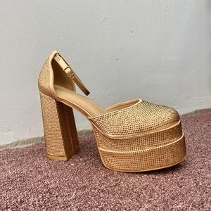 Platform Rounded Toe Block High Heeled Sandals